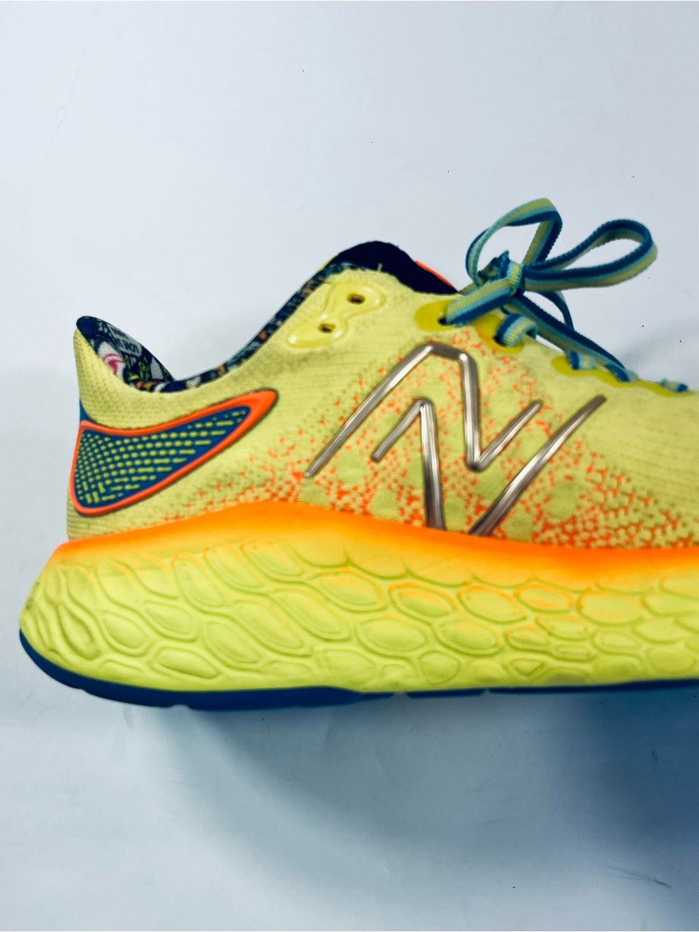 New Balance Fresh Foam X Yellow Multi Color #W1080Q12 Women’s Size :8 Sneakers - Picture 10 of 15